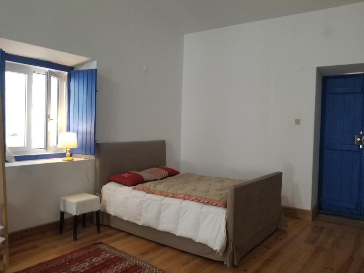 Azoia 10 - Hostel & Casas De Campo Azoia de Baixo Экстерьер фото