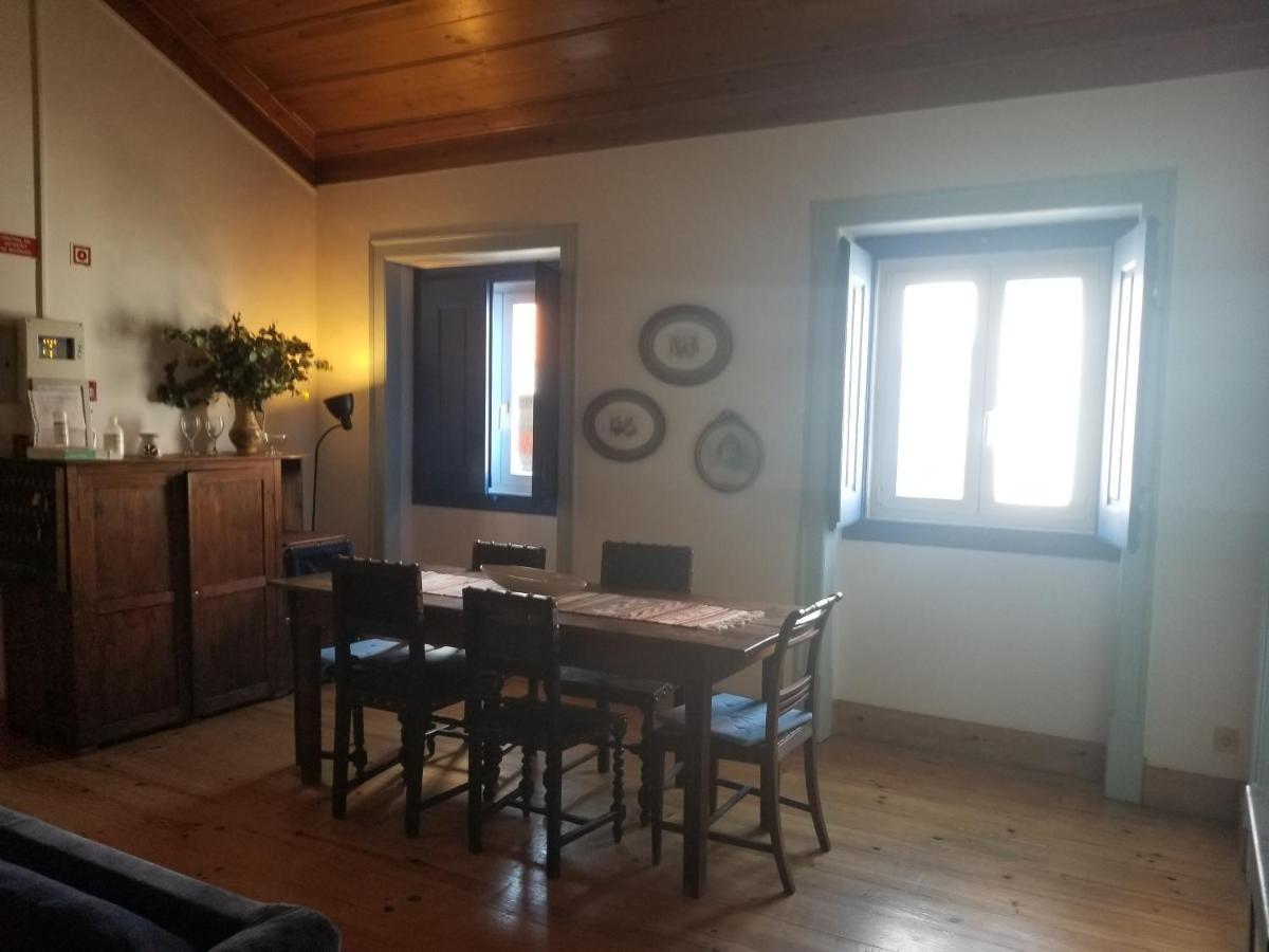 Azoia 10 - Hostel & Casas De Campo Azoia de Baixo Экстерьер фото