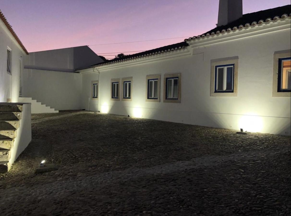 Azoia 10 - Hostel & Casas De Campo Azoia de Baixo Экстерьер фото